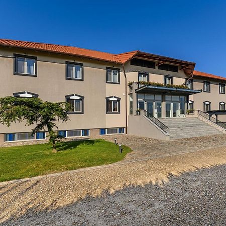 Stejarii Resort Ineu  Dış mekan fotoğraf